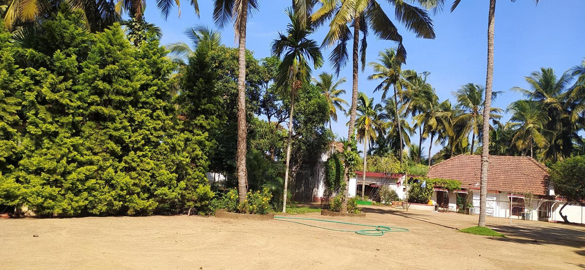 Gurpur Runnin Airport - Homestay מראה חיצוני תמונה